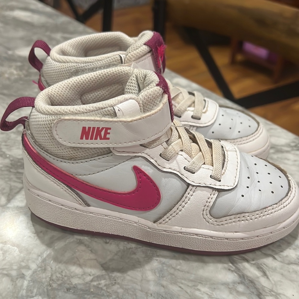 Nike Toddler Kids Court Borough Mid 2 Shoes - Pink size 9